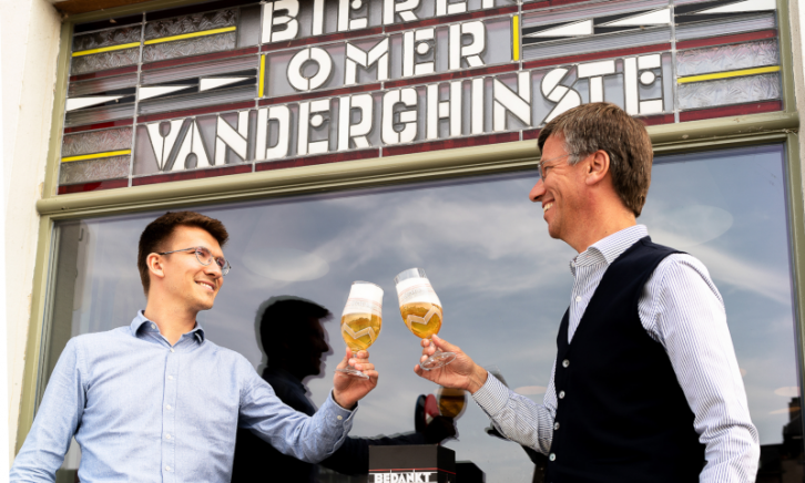 OMER. Traditional Blond bier OMER. Traditional Blond bier